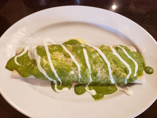 Lunch burrito espinacha. The sauce is so amazingly yummy! So good, I had it twice.