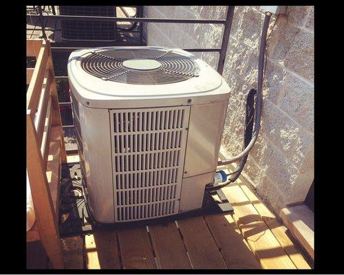 Air conditioning installation