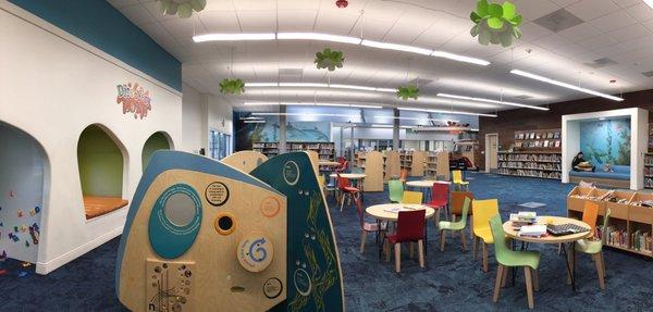 The kids reading area.