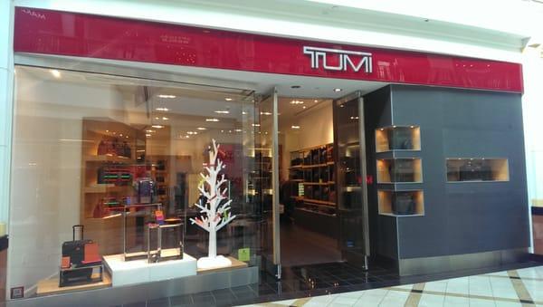 #tumi