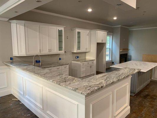 Full kitchen made by Top Stone Design