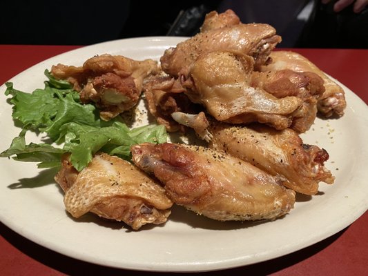 Ten piece lemon pepper wings.