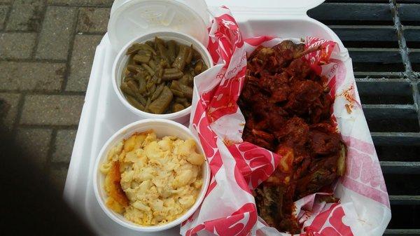 Rib Tips mac and cheese and green beans