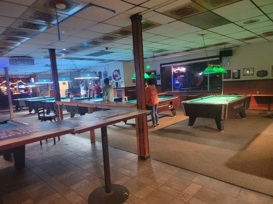 Lu's Sports Bar & Lounge