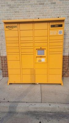 Amazon Lockers