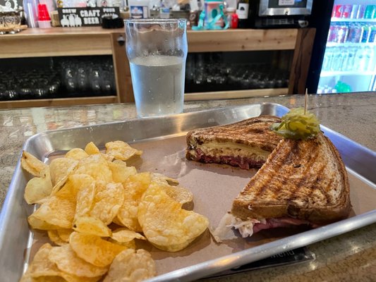 Ruben with chips.