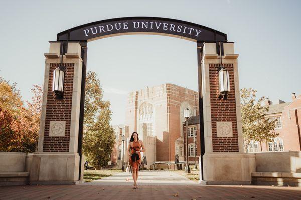 Purdue University Senior Session, Purdue University Senior Photographer Photographers near Purdue University Senior Photographer in Lafayett