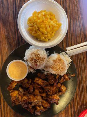 Sticky chicken and Mac and cheese