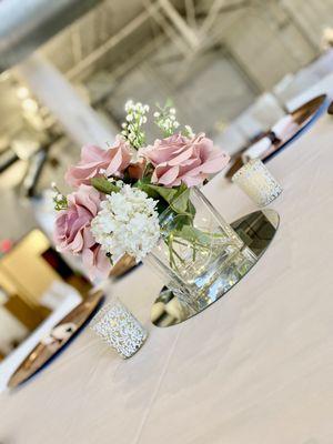 Dusty pink and white centerpiece