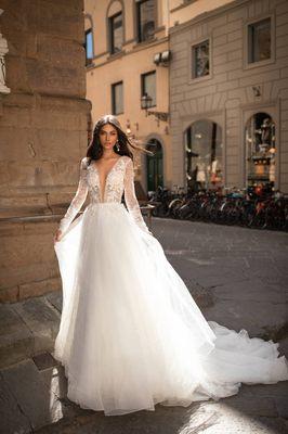 THIS GORGEOUS GOWN AXELLE!!  MILLANOVA