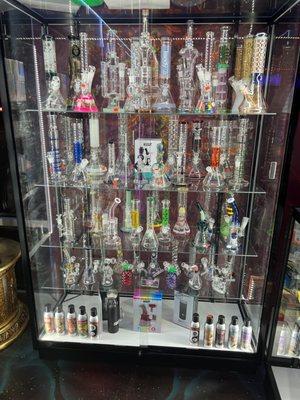 They have a great hand pipe selection