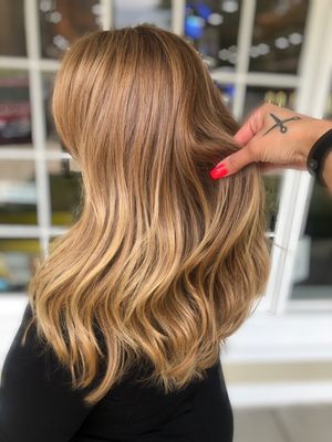 Balayage & root color