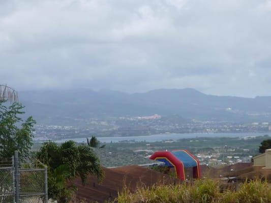 Looking out from under the tree..you can see Tripler off in the distance!