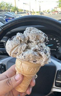 Cookies & Cream Scoop