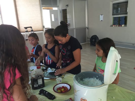 Sushi making in baking sessions