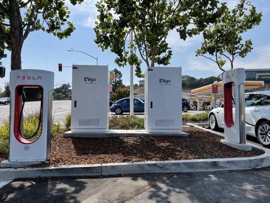 Tesla Supercharger