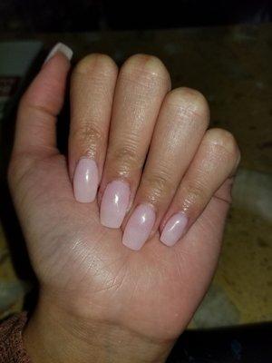 Fake nail with light pink dipping powder