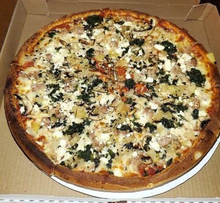 Pizza - spinach/ mushroom/ pineapple/ feta