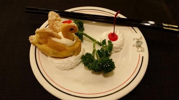 A very delicious Cream Puff Swan