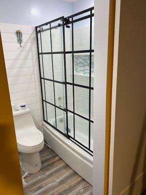 shower glass install