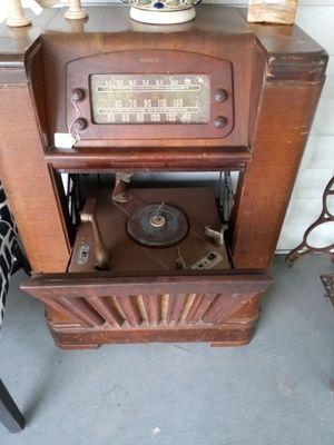 1946 tube radio and recorder player.  Can make into a coffee or wine bar.