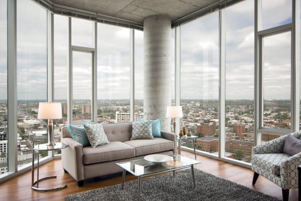 Floor-to-ceiling windows to show off the breathtaking views