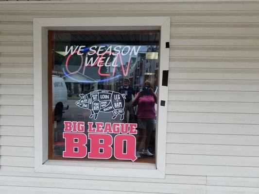 Big League BBQ