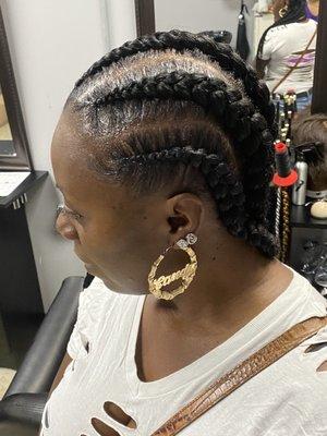 Feed in cornrows