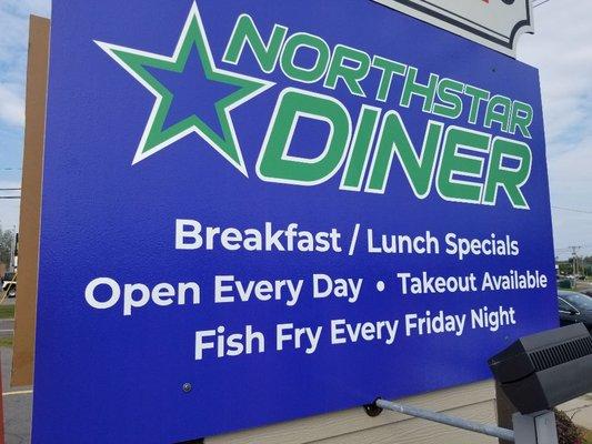 Daily Breakfast & Lunch Specials
Fish Fry Every Friday Night