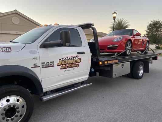 Jones Auto & Towing