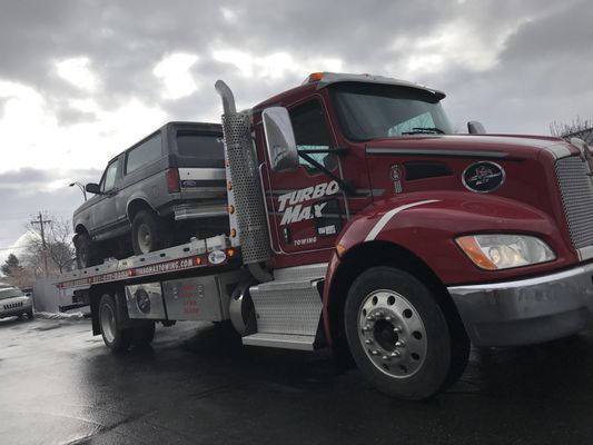 Towing and Roadside assistance for a nice Ford Bronco by: Turbo Max Towing in Utah