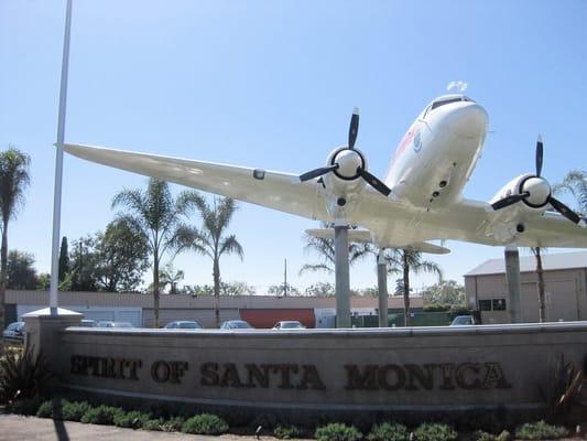 Douglas DC-3