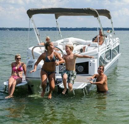 This is what the boating lifestyle is all about