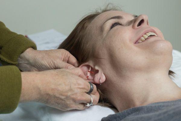 Pain Clinic -- Acupuncture & Craniosacral Therapy -- Easthampton, Ma