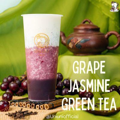 Grape Jasmine Green Tea with Cheese Foam