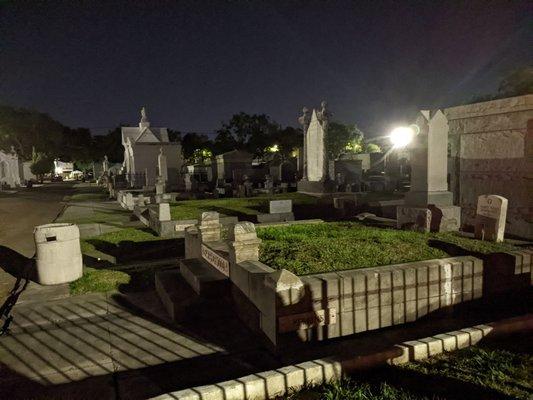 Masonic Cemetery entrance view.