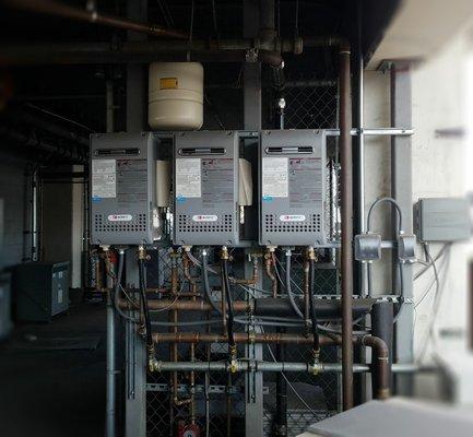 Commercial Building Noritz Tankless Water Heating System Installation - Img1