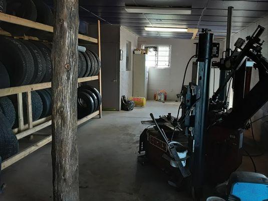 Cowboy Tire Shop