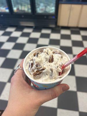 Turtle pecan blizzard