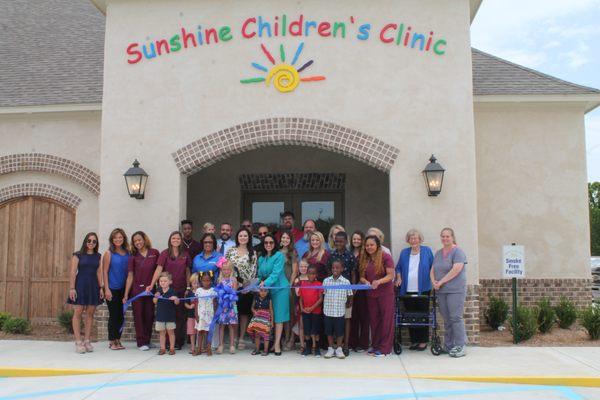 Ribbon Cutting at our newest clinic in Yazoo City, MS.