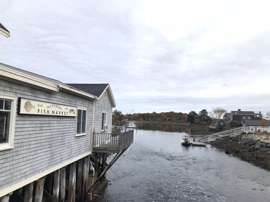 Sanders Fish Market