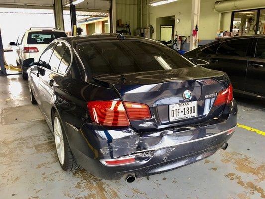 14 Bmw 5 series rear end damage