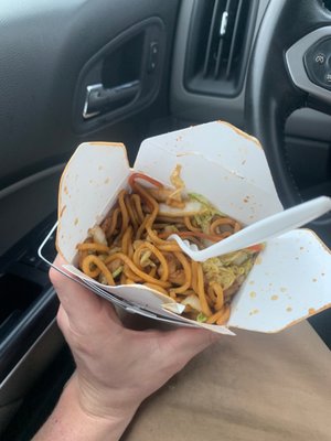 Chicken Lo Mein