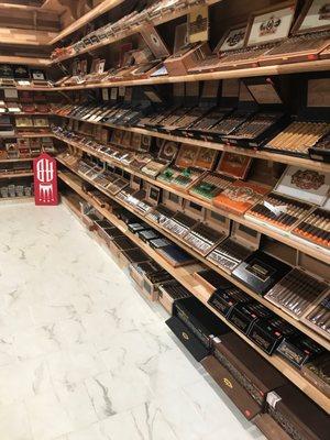 The best selection, the best quality cigars at lowest prices!