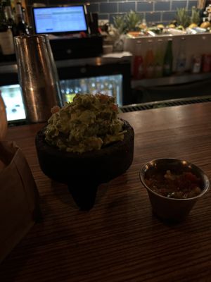 Guac and chips