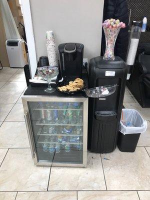 Really great customer service, they also offer free drinks and snacks for customers while they wait! The barbers are professional!