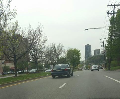 Cab #8, plate 6017...swerving lane to lane, not using tail lights, among other incidents