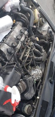 Valve cover removal