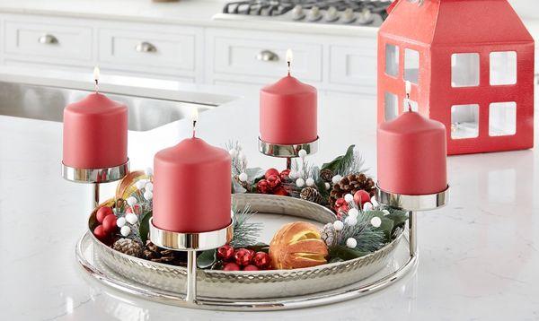 Cadeaux Christmas Interior Decorating