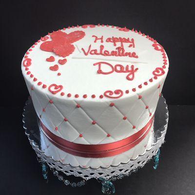 Valentine cake